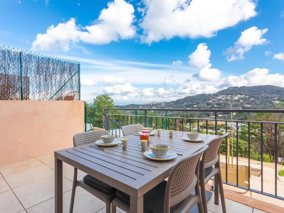 Holiday home 70M2, Piscine , 2 Chambres La Garde-Freinet